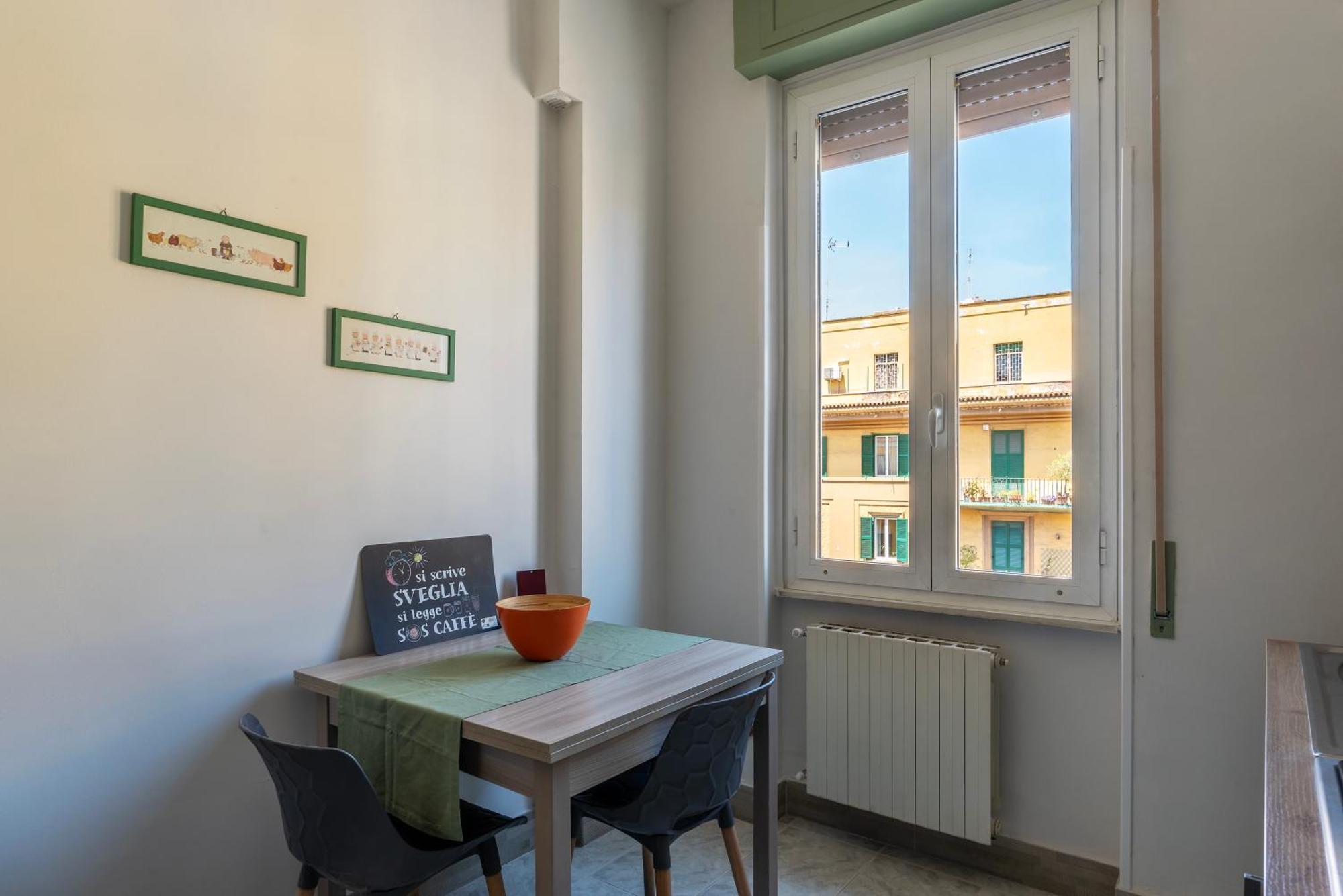 Vista Sulla Basilica Di San Giovanni Mm Lodi Apt Roma Exterior foto